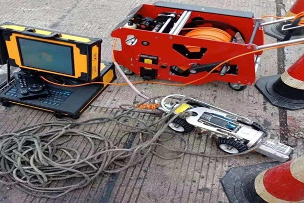 横峰CCTV管道检测机器人